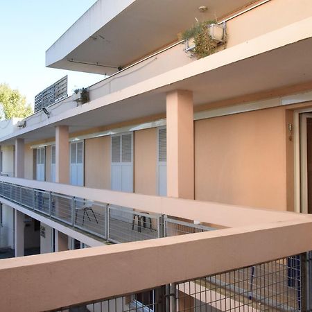 Auberge De Jeunesse Jas De Bouffan Aix-en-Provence Buitenkant foto